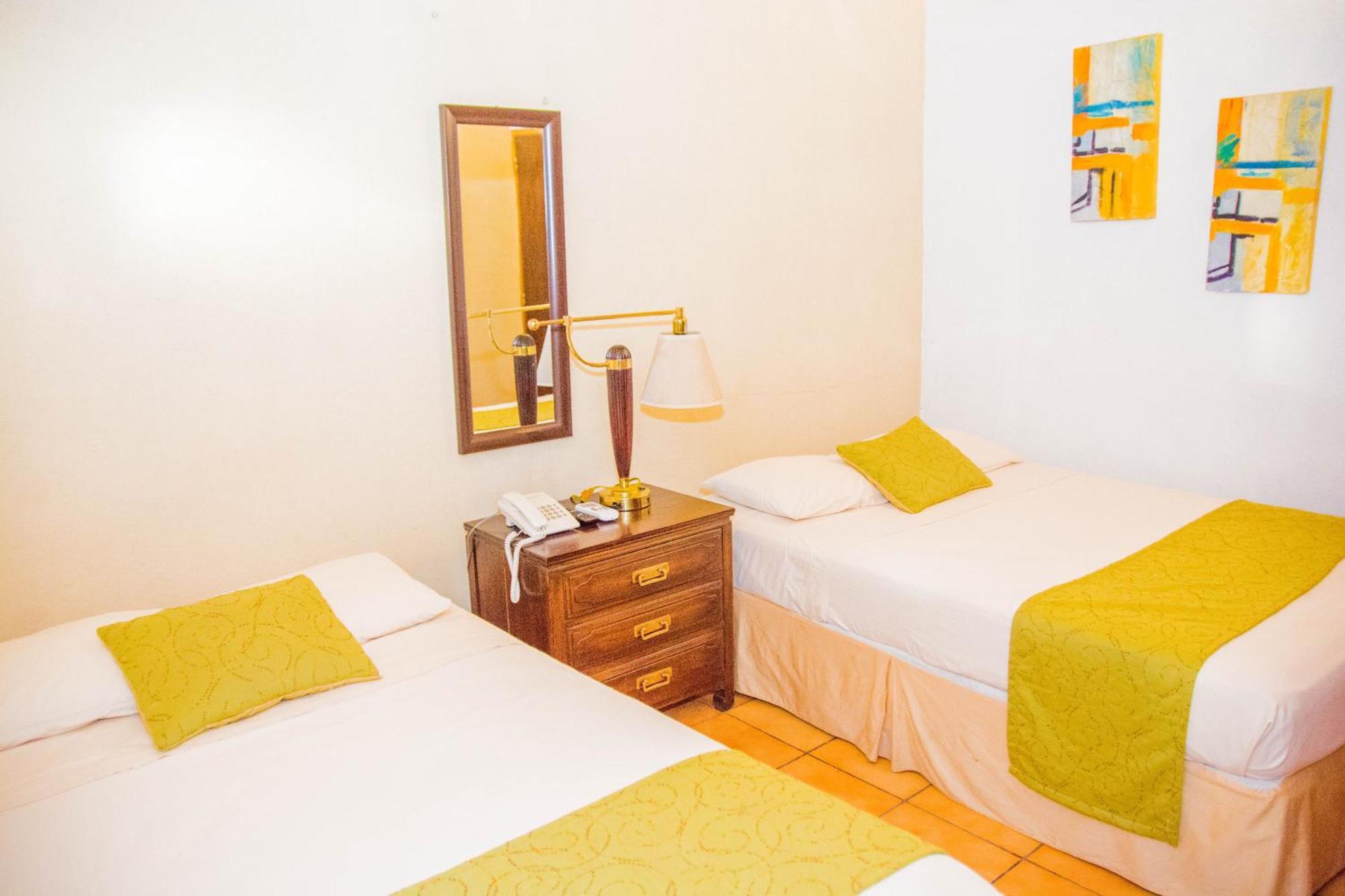 Hostal Fuente Castalia, B Y B León 외부 사진