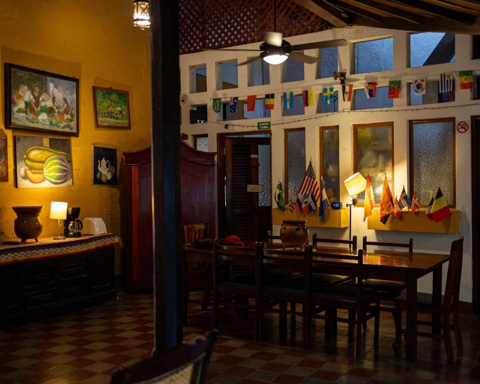 Hostal Fuente Castalia, B Y B León 외부 사진